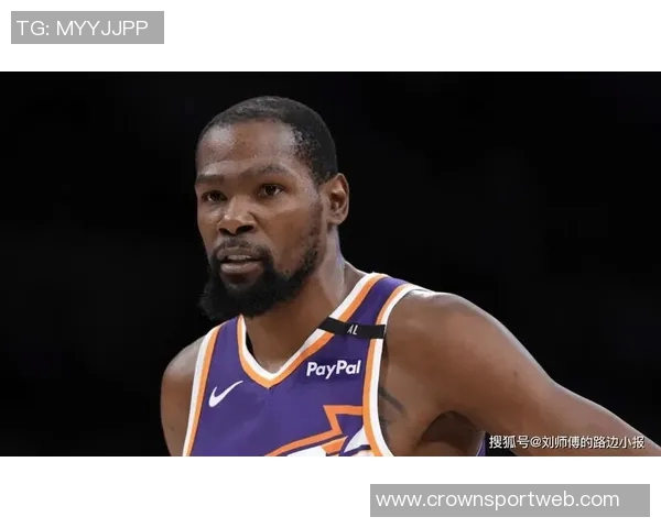 杜兰特回应休赛期未被拍到玩游艇滑梯的疑问称我依然在享受乐趣