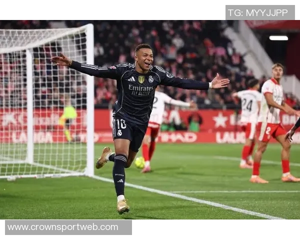 五大联赛中仅姆巴佩维尼修斯巴雷内切亚成功过人和造机会均超20次的传奇表现